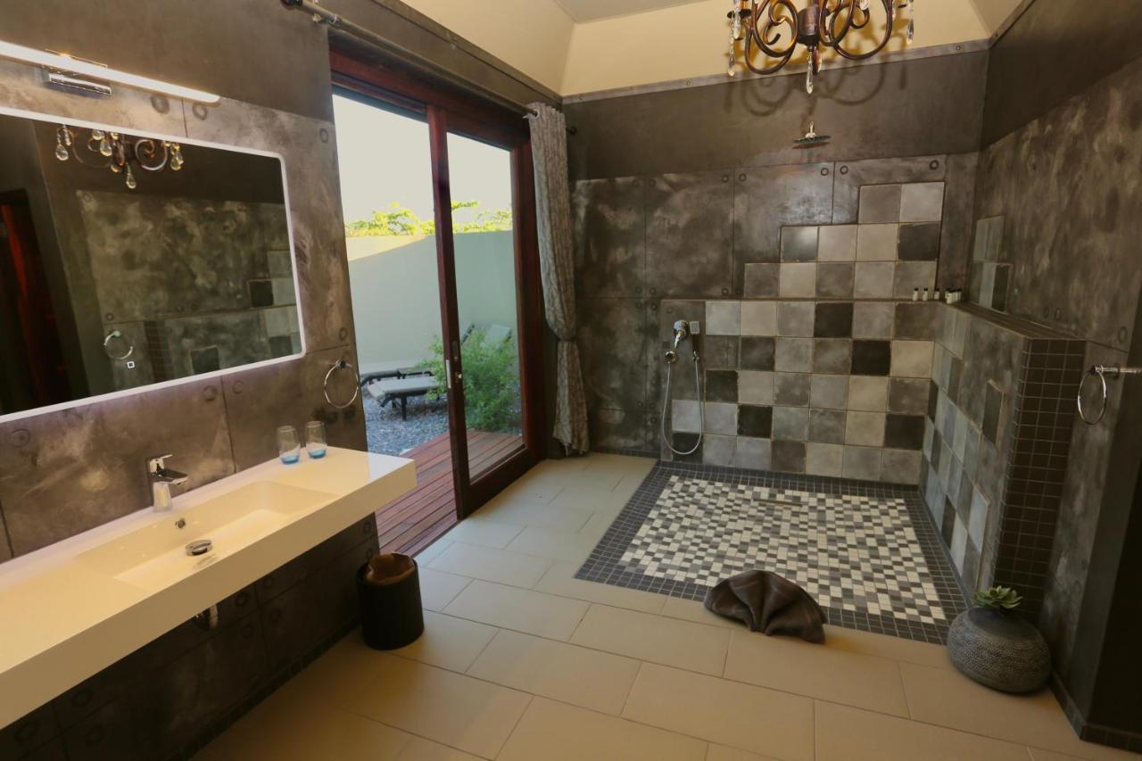 Etosha Oberland Lodge Окаукуэджо Экстерьер фото