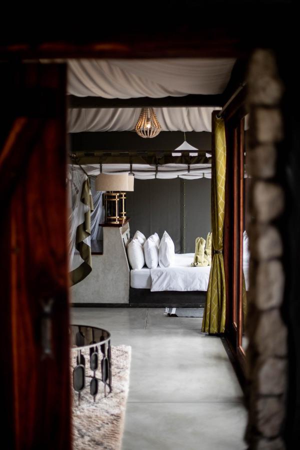 Etosha Oberland Lodge Окаукуэджо Экстерьер фото